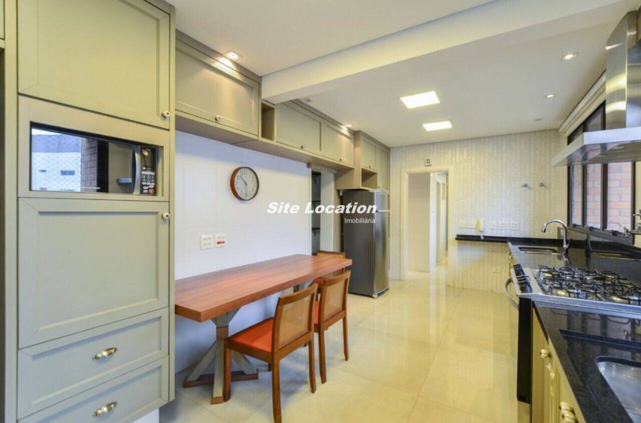 Apartamento Higienópolis, São Paulo - SP