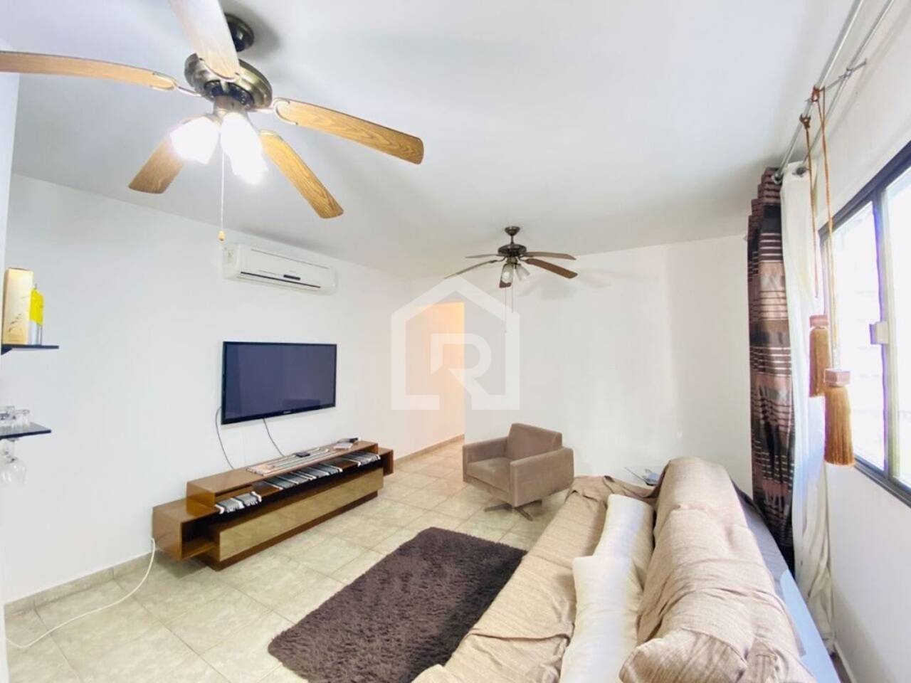 Apartamento Enseada, Guarujá - SP