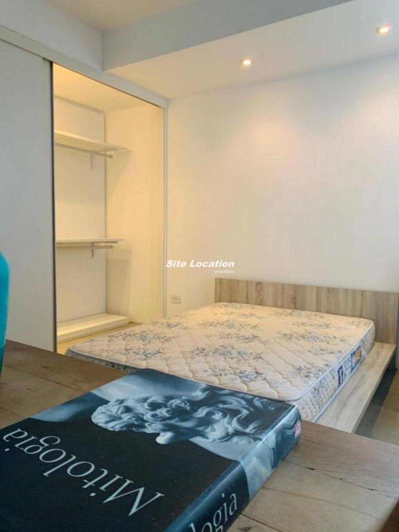 Apartamento Vila Olímpia, São Paulo - SP