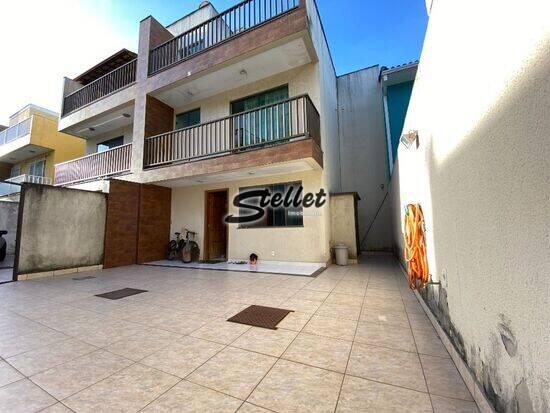 Casa de 110 m² Recreio - Rio das Ostras, à venda por R$ 420.000