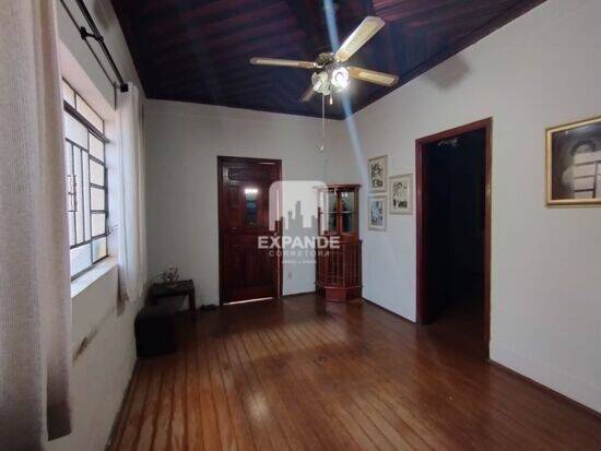 Casa de 198 m² Centro - Botucatu, à venda por R$ 750.000