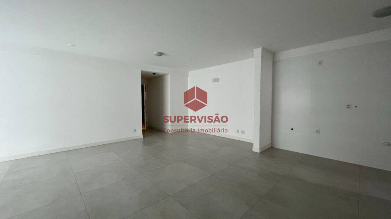 Apartamento Beira Mar, Florianópolis - SC