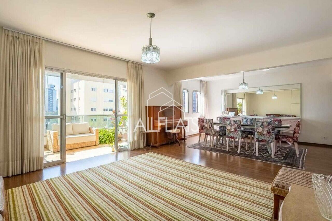 Apartamento Moema, São Paulo - SP