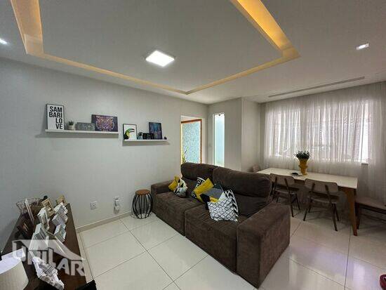 Casa de 80 m² Bairro de Fátima - Barra do Piraí, à venda por R$ 375.000