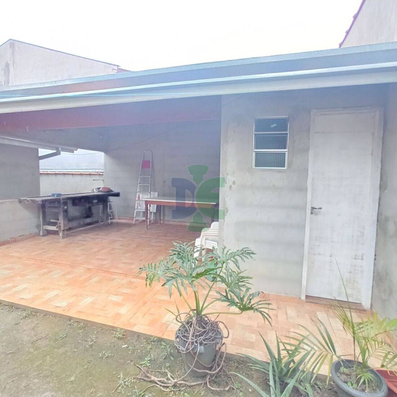 Casa Jardim Nova Esperança, Jacareí - SP