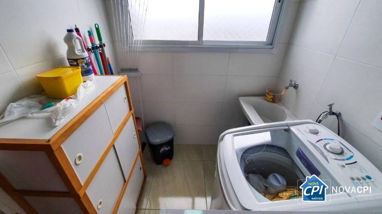 Apartamento Vila Guilhermina, Praia Grande - SP