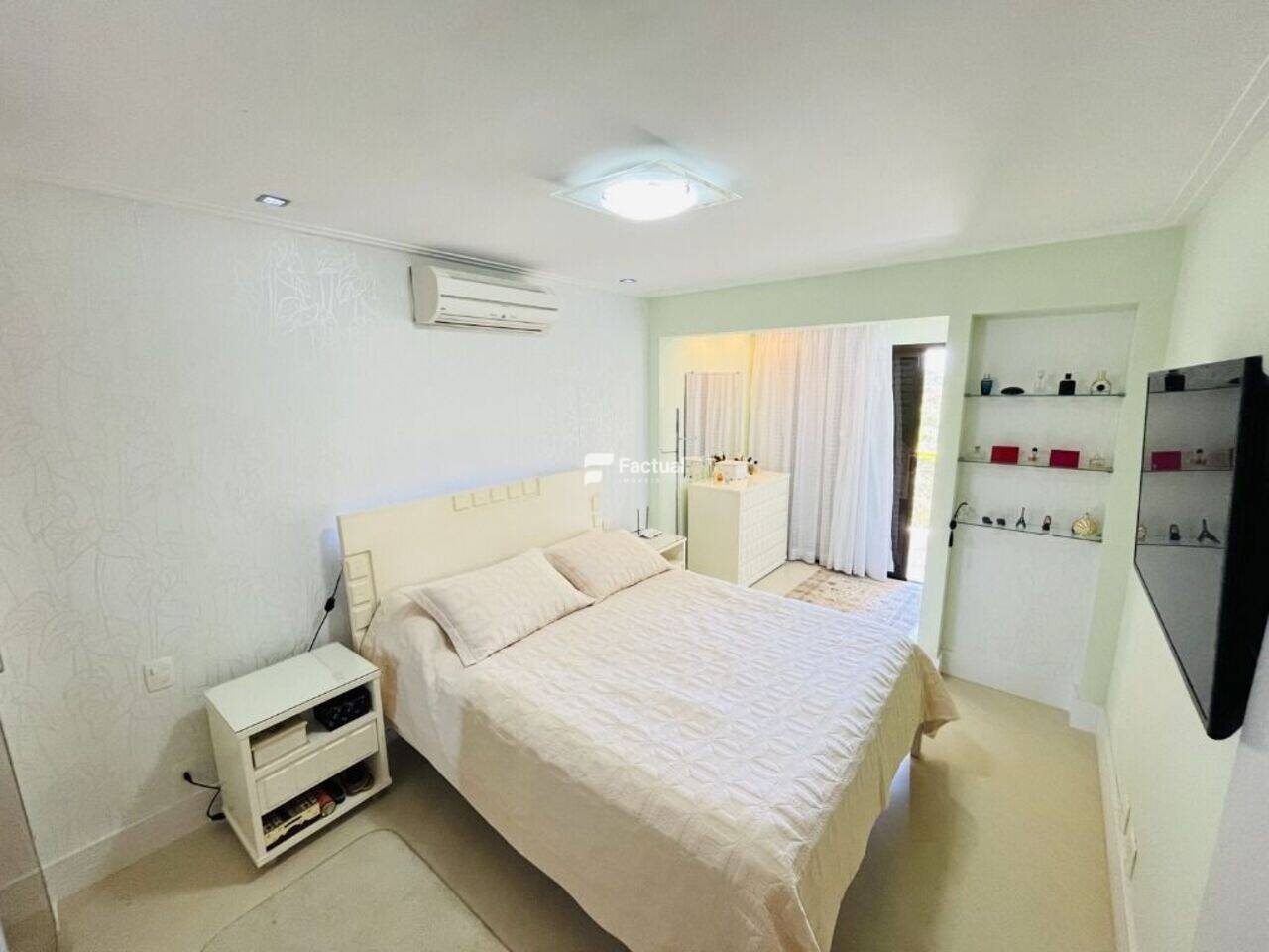 Apartamento Morro Sorocotuba, Guarujá - SP