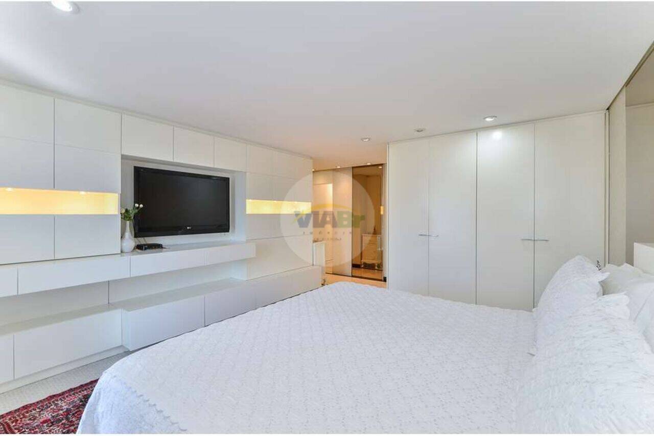 Apartamento Moema, São Paulo - SP