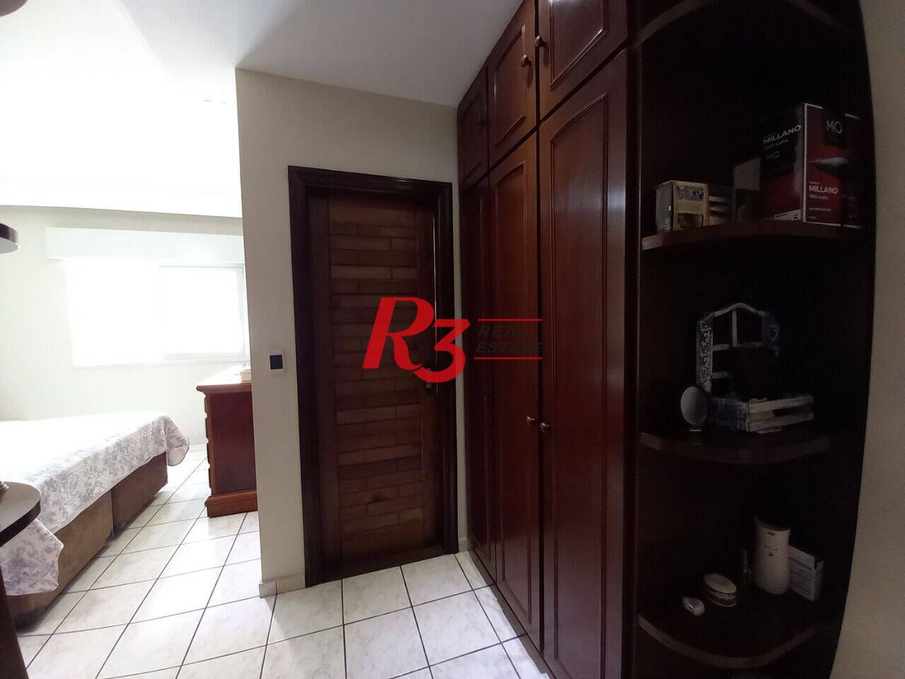 Apartamento Boqueirão, Santos - SP