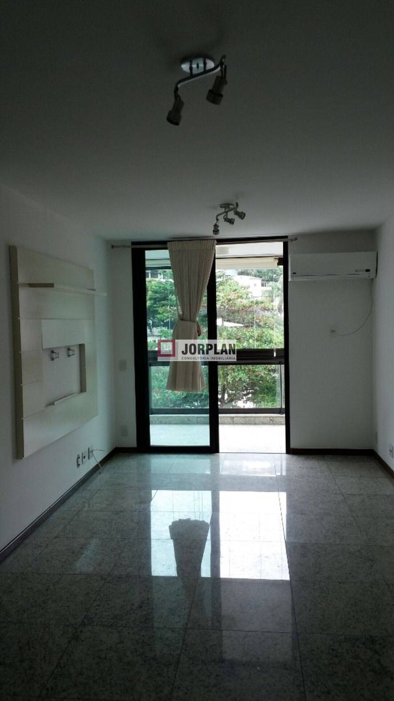 Apartamento Charitas, Niterói - RJ