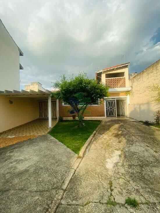 Casa de 133 m² Centro - Jacareí, à venda por R$ 550.000