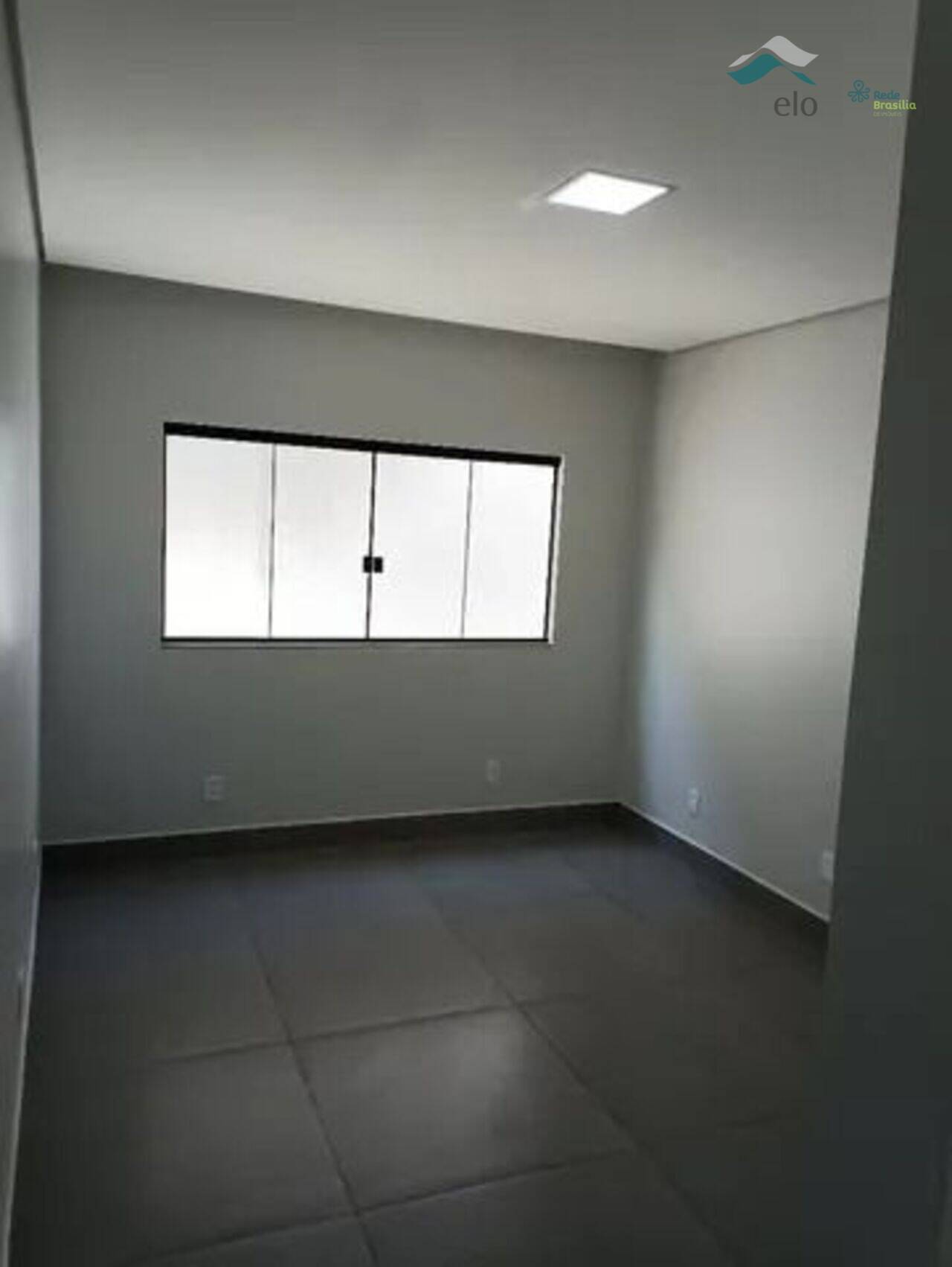 Casa Setor Habitacional Arniqueiras, Águas Claras - DF