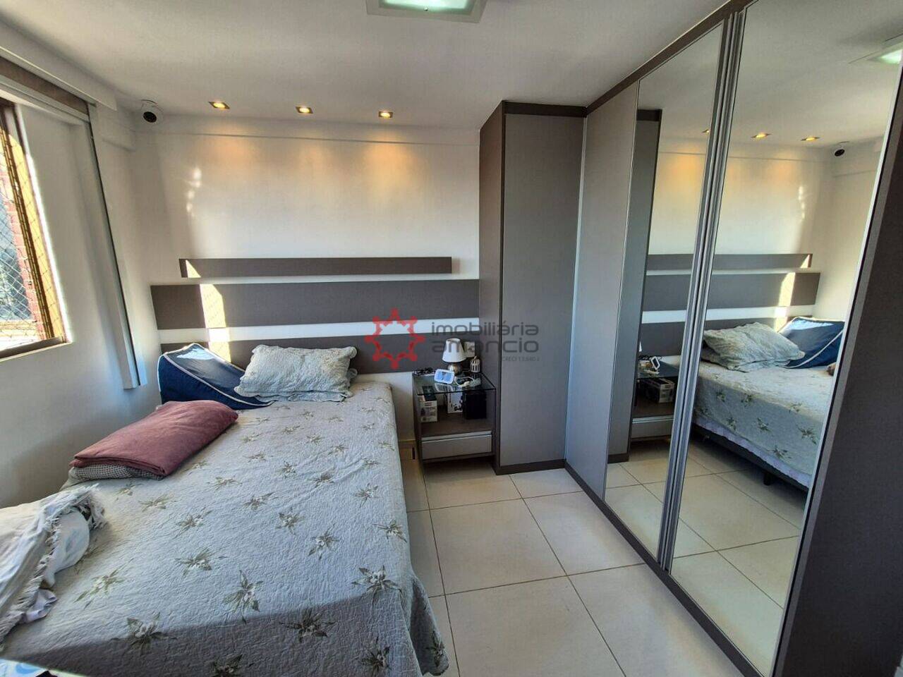 Apartamento Universitário, Caruaru - PE