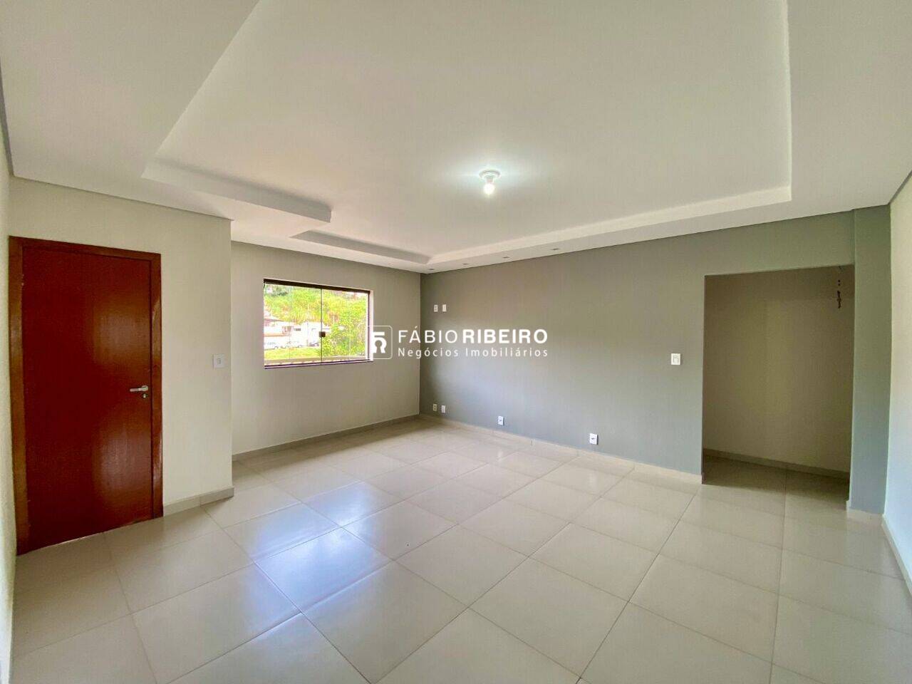 Apartamento Santa Terezinha, Conselheiro Lafaiete - MG