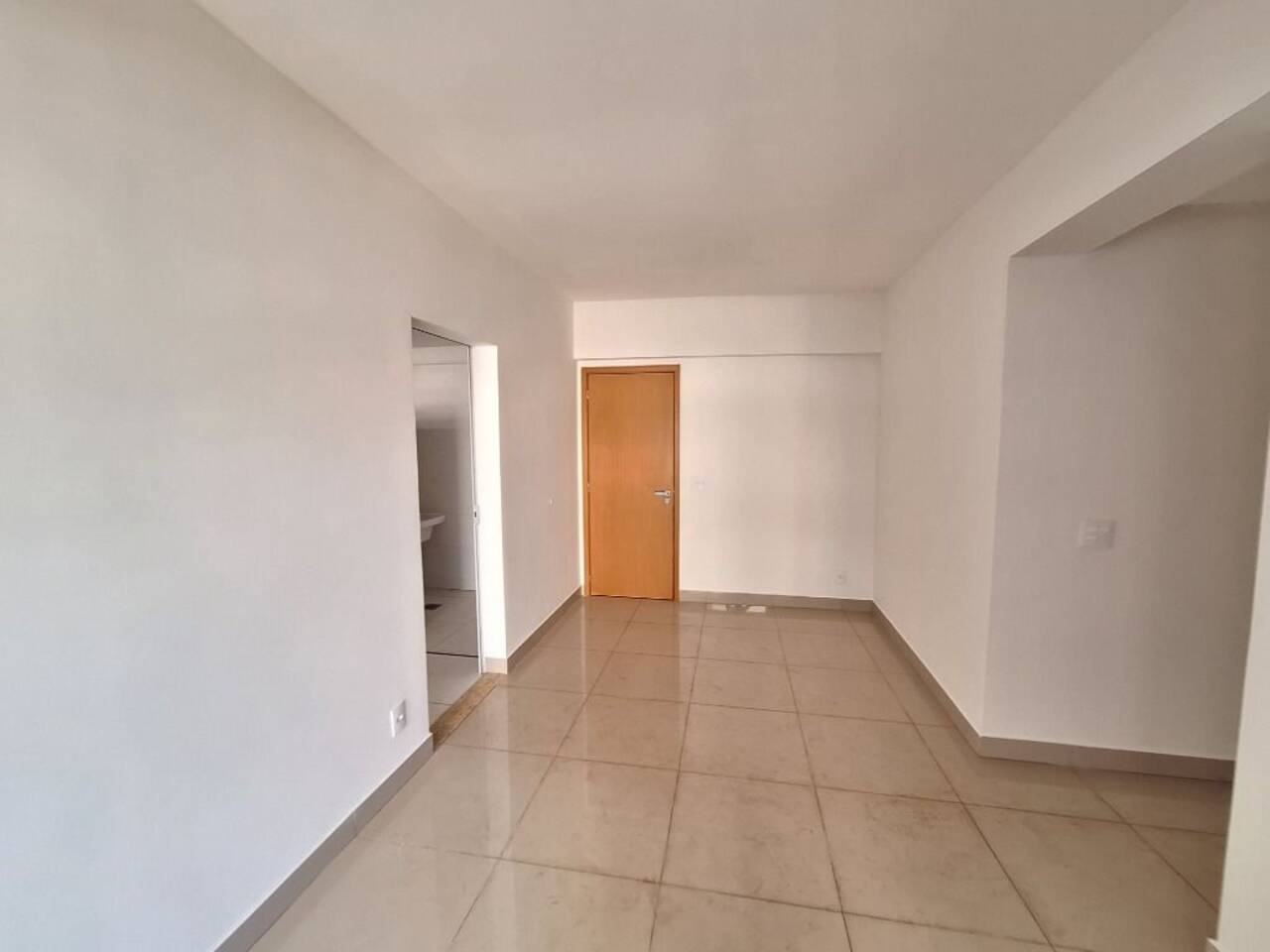 Apartamento Setor Oeste, Goiânia - GO