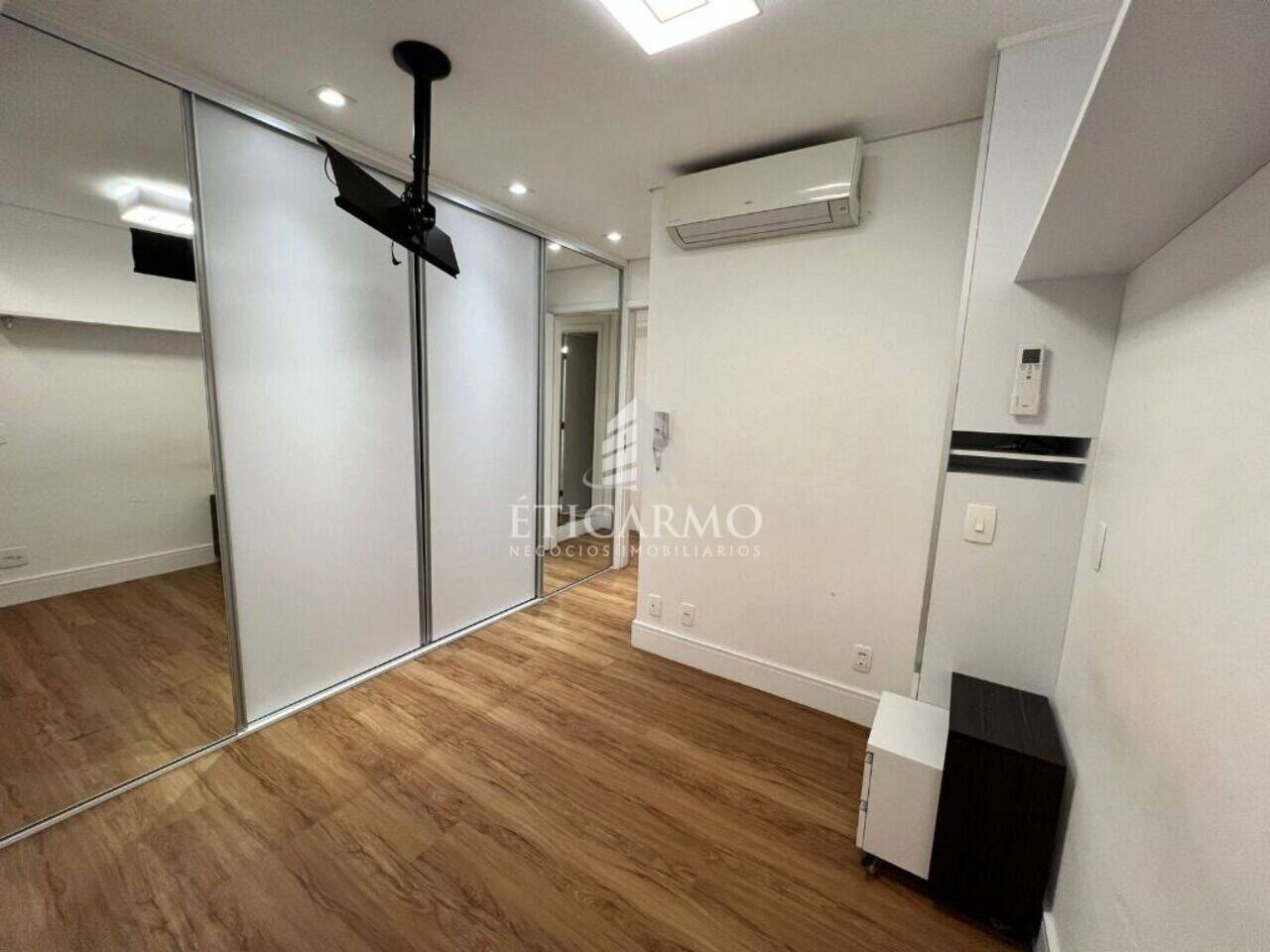 Apartamento Vila Regente Feijó, São Paulo - SP