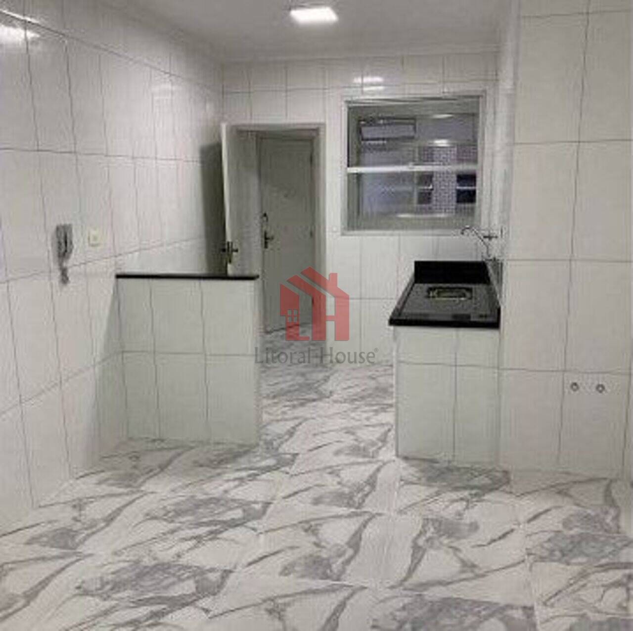 Apartamento Boqueirão, Santos - SP