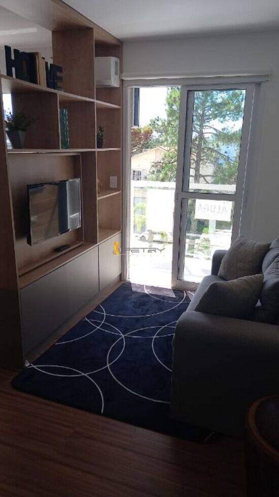 Apartamento de 26 m² Três Vendas - Pelotas, aluguel por R$ 2.100/mês