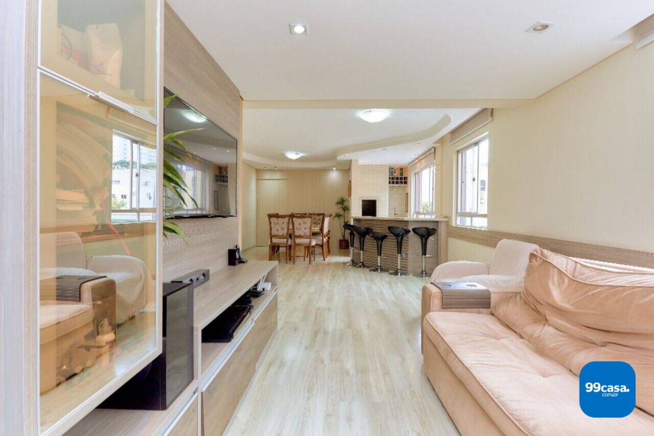 Apartamento Água Verde, Curitiba - PR