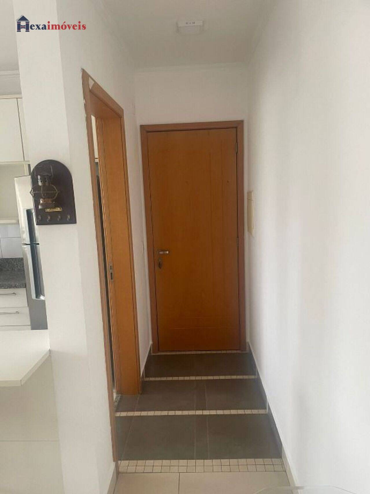 Apartamento Jardim Tupanci, Barueri - SP