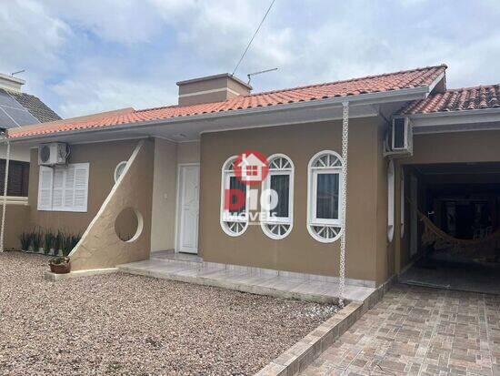 Casa de 160 m² Mato Alto - Araranguá, à venda por R$ 620.000