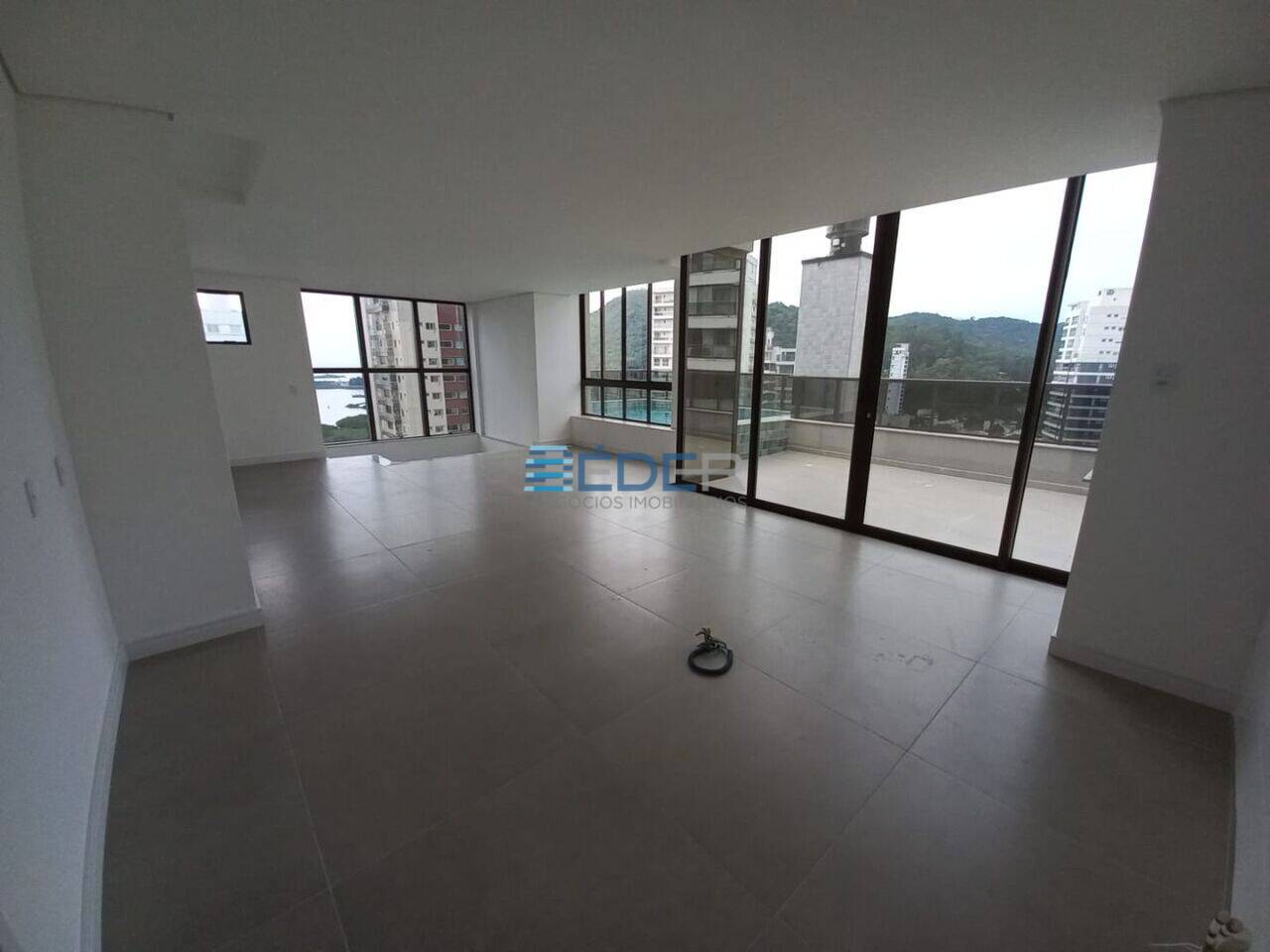 Apartamento Bairro Fazenda, Itajaí - SC