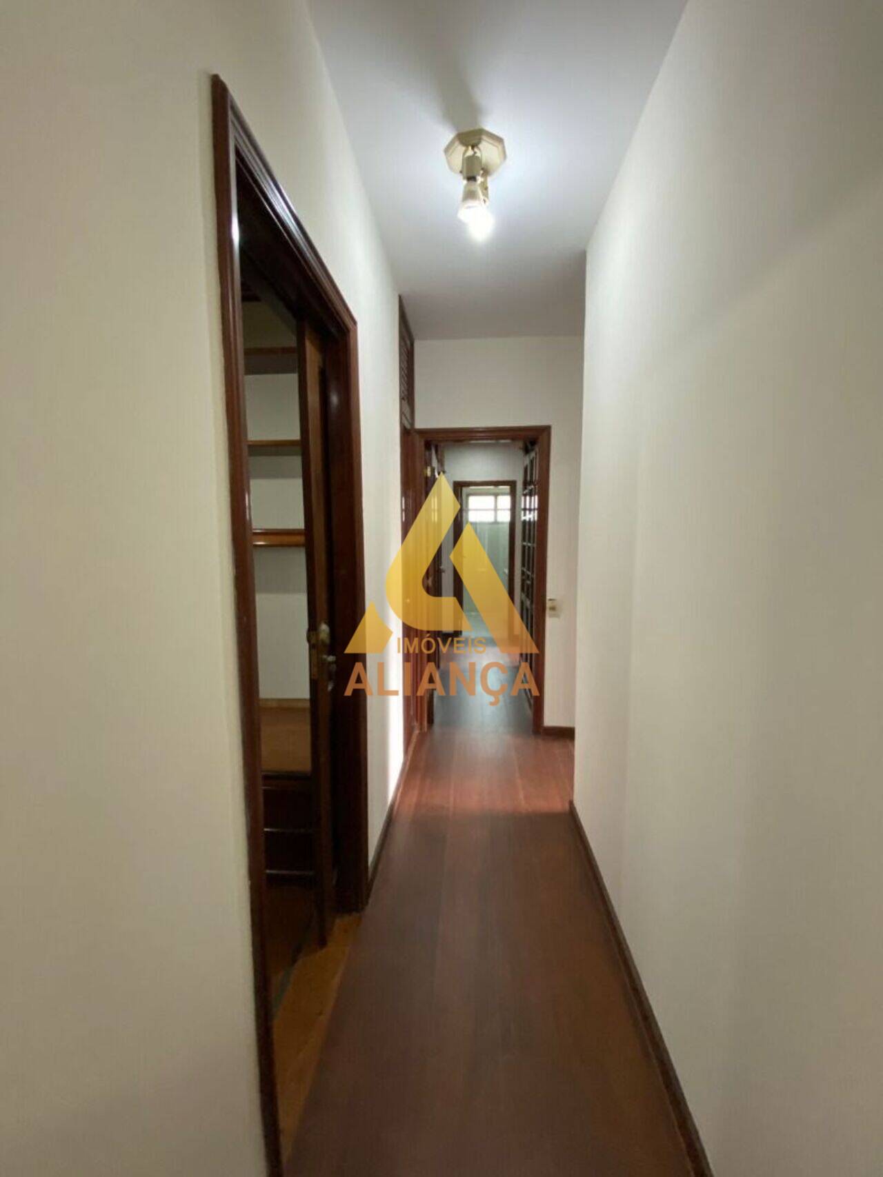 Apartamento Boqueirão, Santos - SP