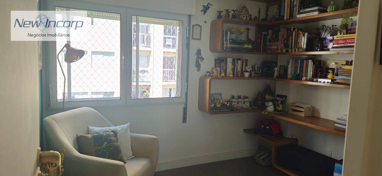 Apartamento Vila Uberabinha, São Paulo - SP