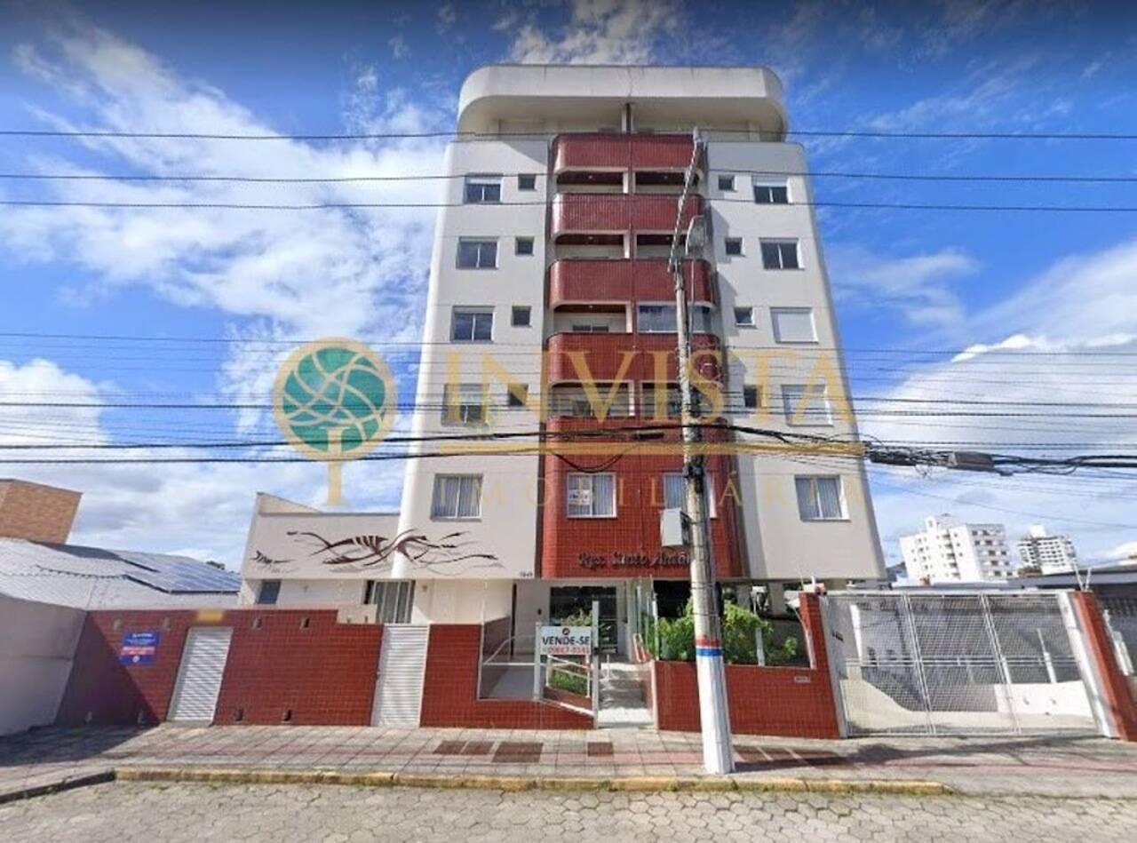 Apartamento Capoeiras, Florianópolis - SC