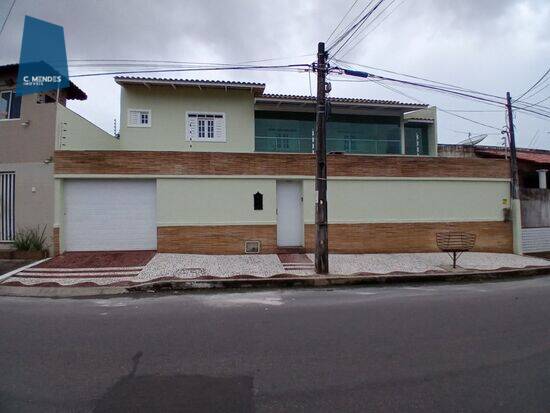 Casa de 247 m² Cidade dos Funcionários - Fortaleza, à venda por R$ 990.000