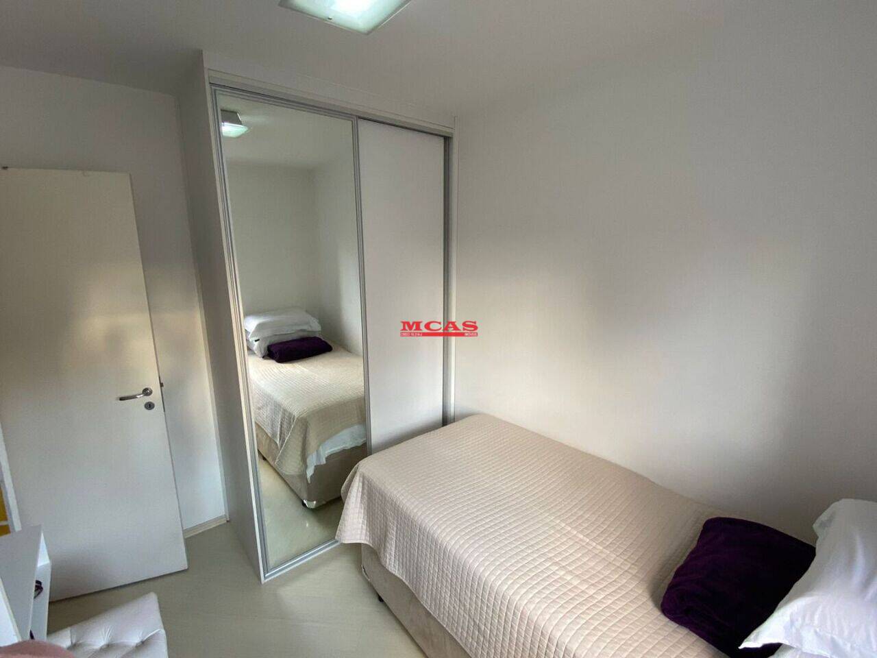 Apartamento Vila Regente Feijó, São Paulo - SP