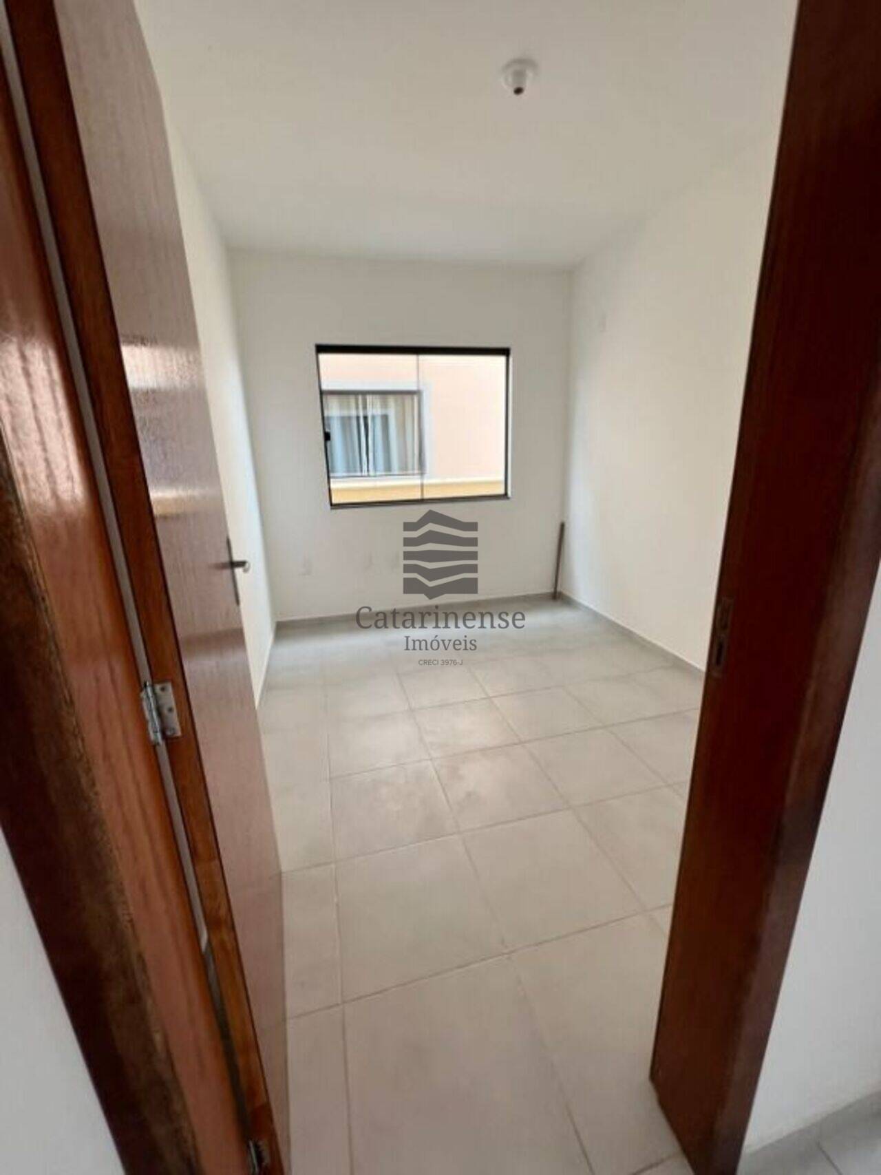 Apartamento Guarda do Cubatão, Palhoça - SC