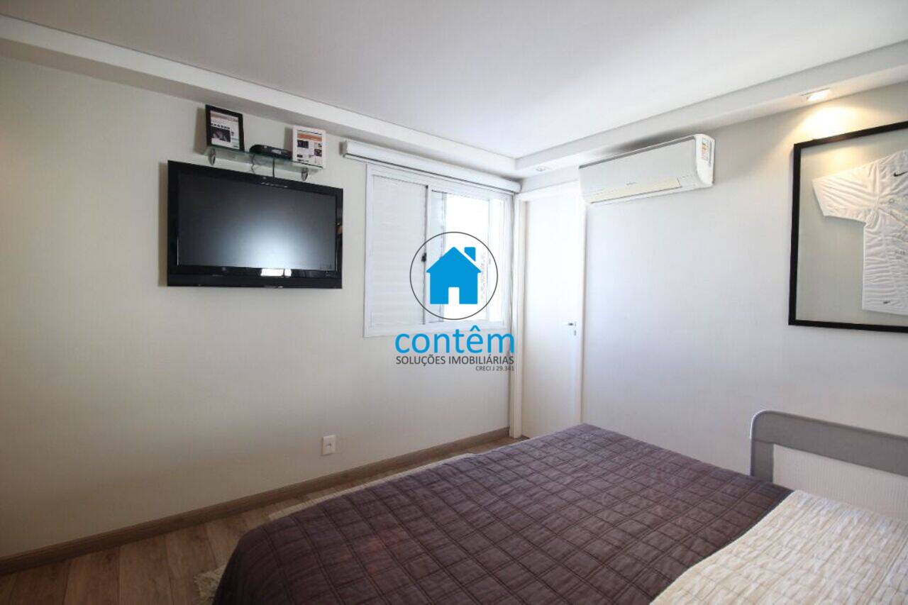 Apartamento duplex Vila São Francisco, São Paulo - SP