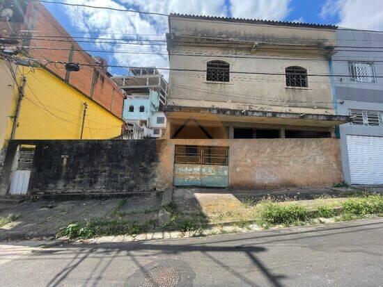 Casa de 220 m² Caiçaras - Belo Horizonte, à venda por R$ 550.000