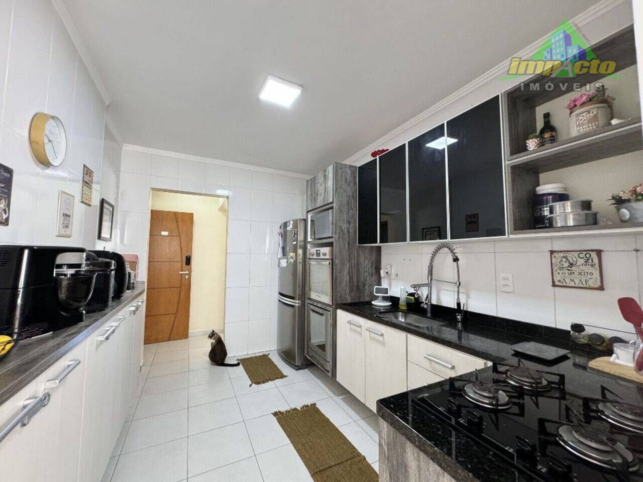 Apartamento Vila Guilhermina, Praia Grande - SP