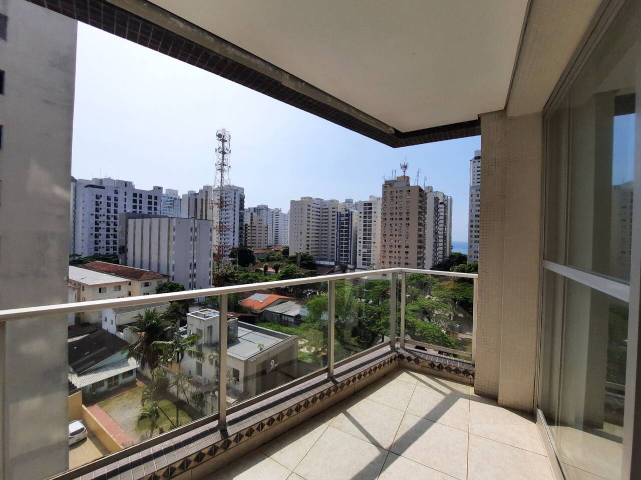 Apartamento Praia das Pitangueiras, Guarujá - SP