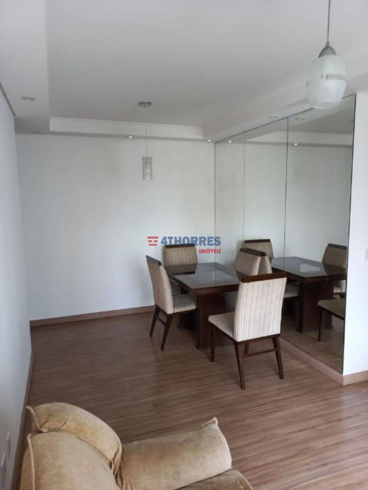 Apartamento Jardim Maria Duarte, São Paulo - SP