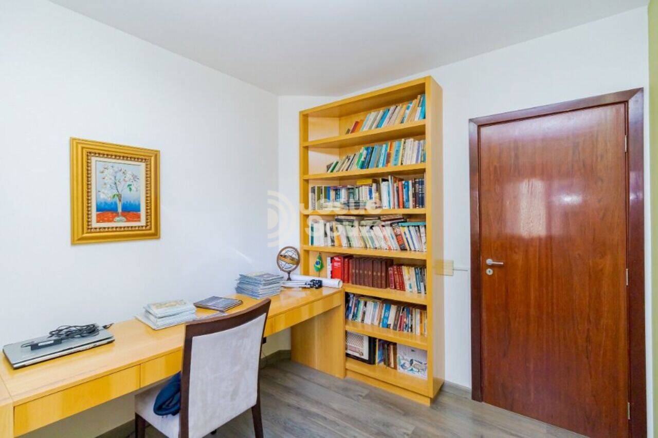 Apartamento Batel, Curitiba - PR