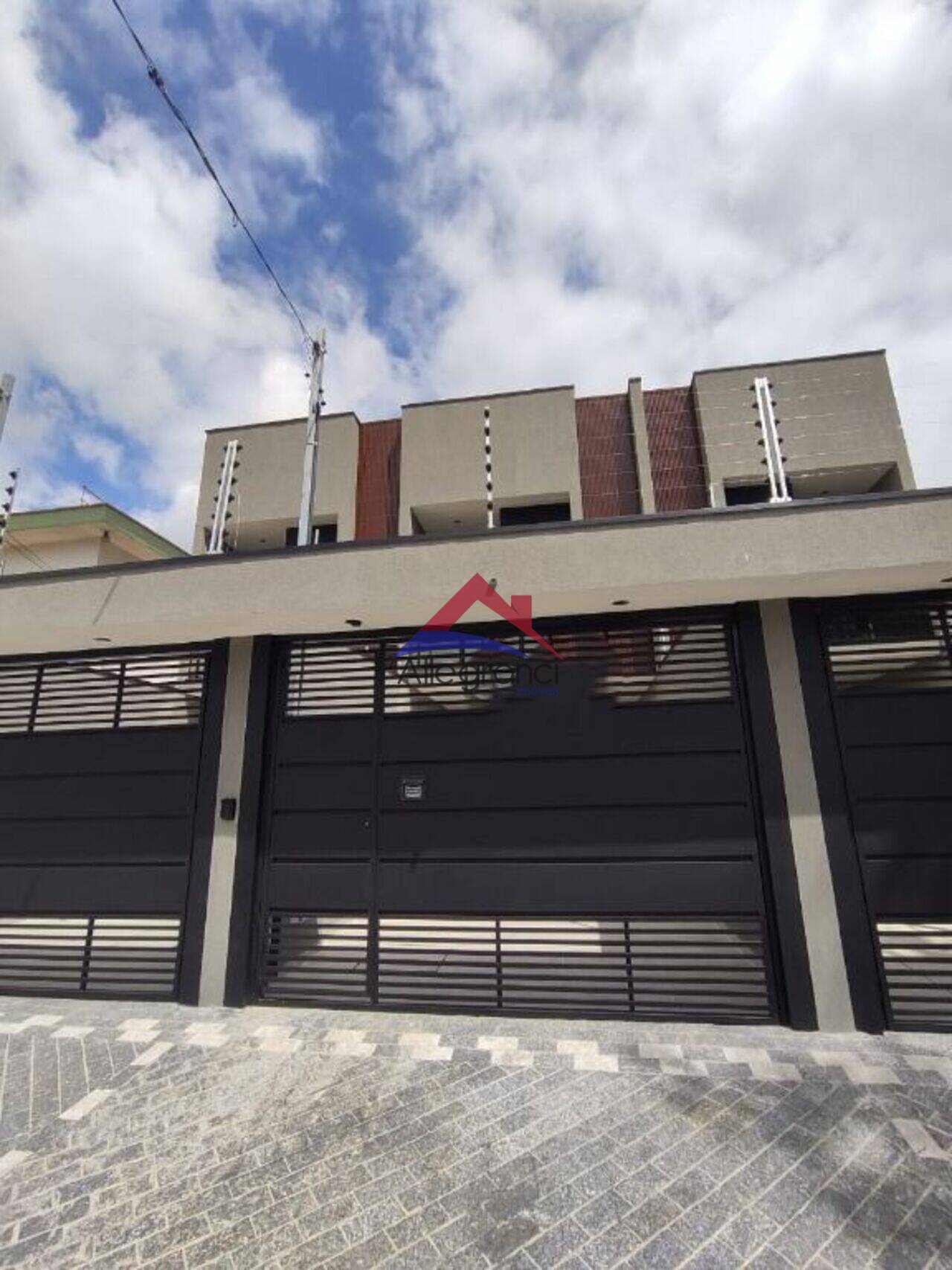 Casa Vila Invernada, São Paulo - SP