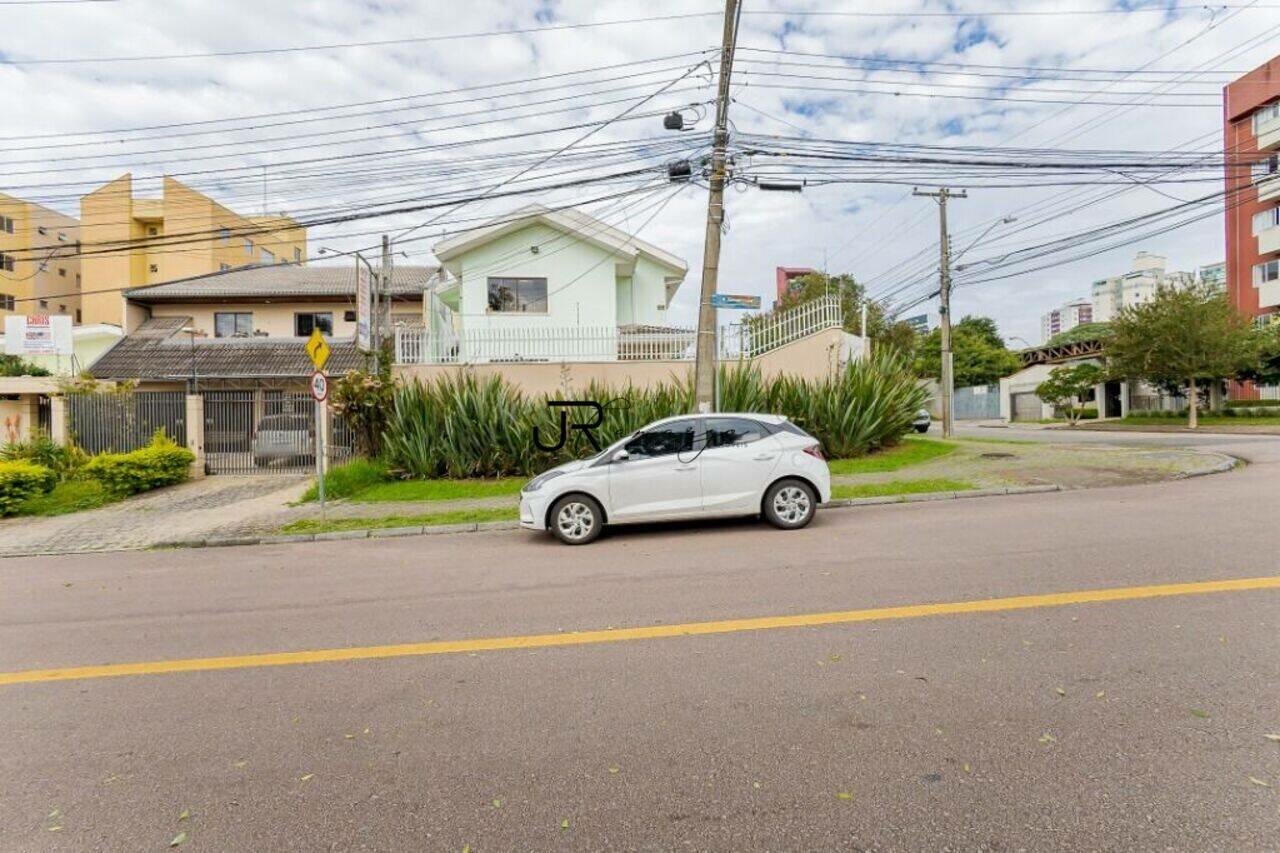 Casa Água Verde, Curitiba - PR