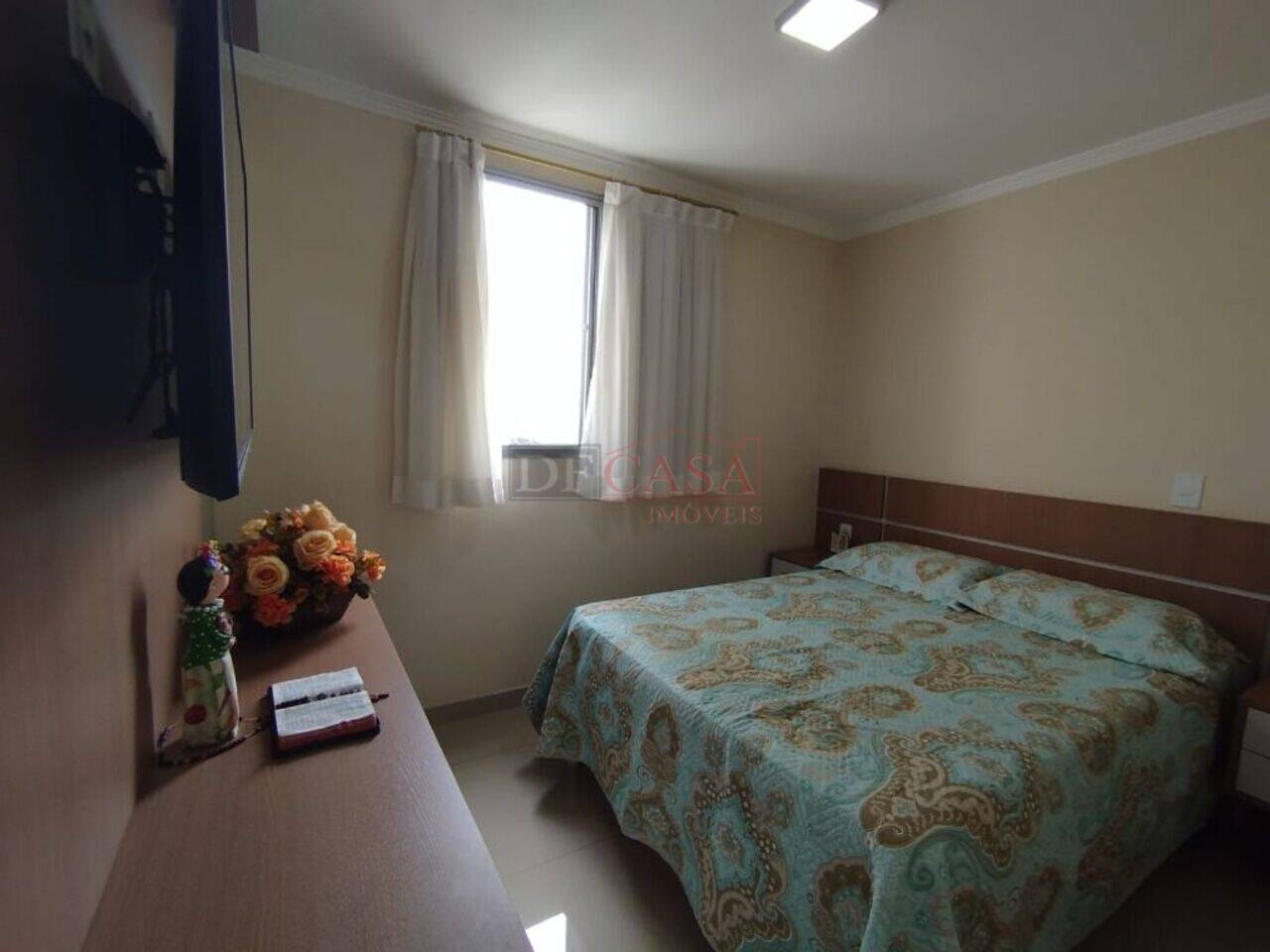 Apartamento Jardim Santa Teresinha, São Paulo - SP