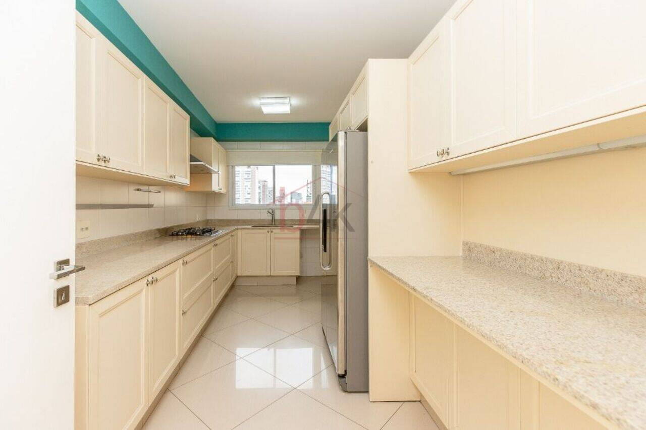 Apartamento Campo Belo, São Paulo - SP