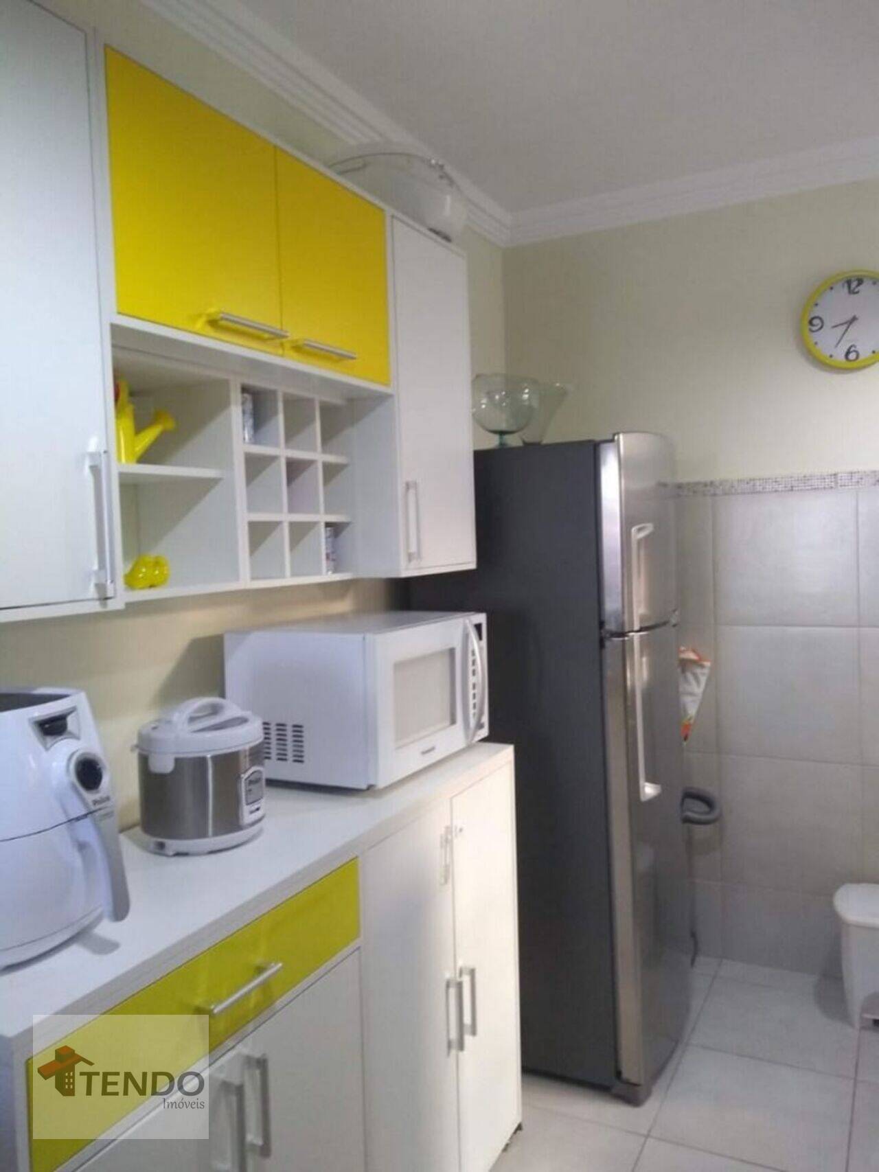 Apartamento Jardim Três Marias, Salto - SP