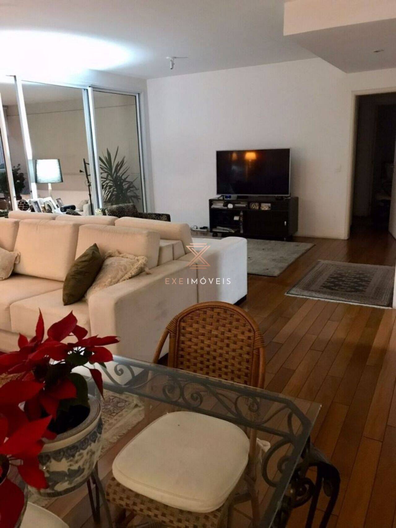 Apartamento Campo Belo, São Paulo - SP