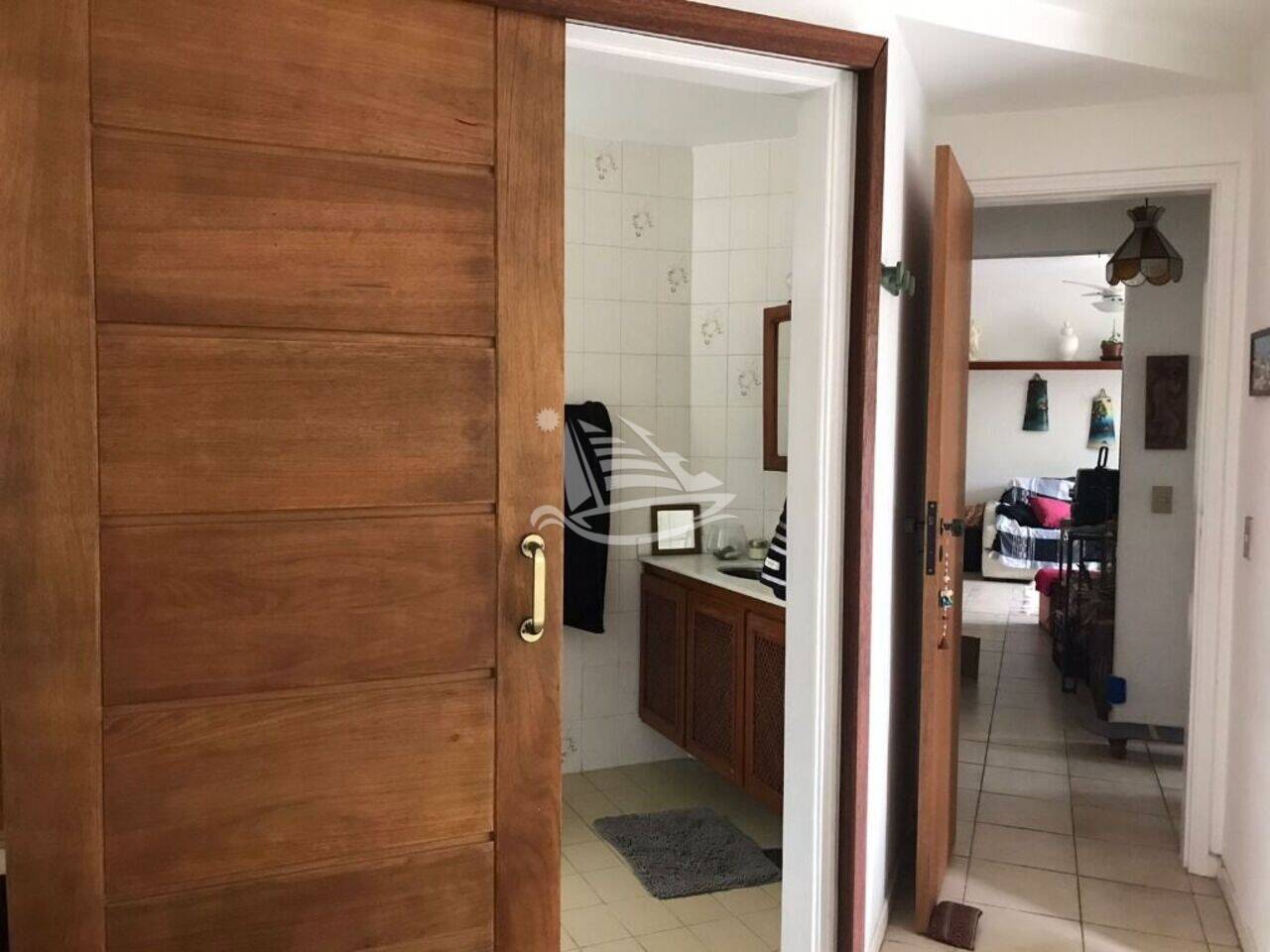 Apartamento Praia da Enseada – Aquário, Guarujá - SP