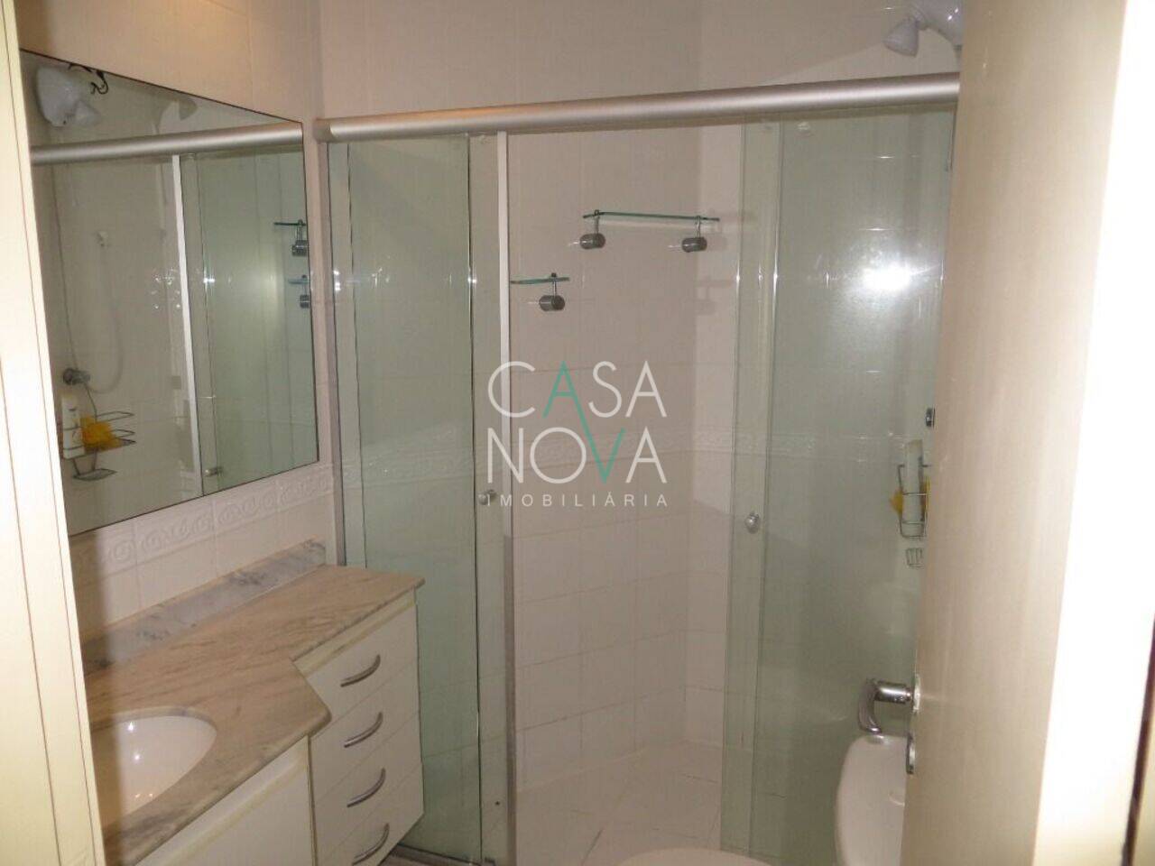 Apartamento Boqueirão, Santos - SP