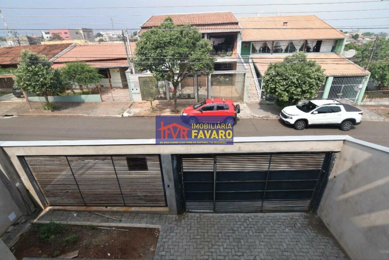 Sobrado Conjunto Habitacional Violim, Londrina - PR