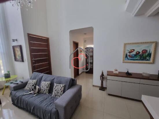 Casa de 221 m² Jardim Guanabara - Macaé, à venda por R$ 860.000