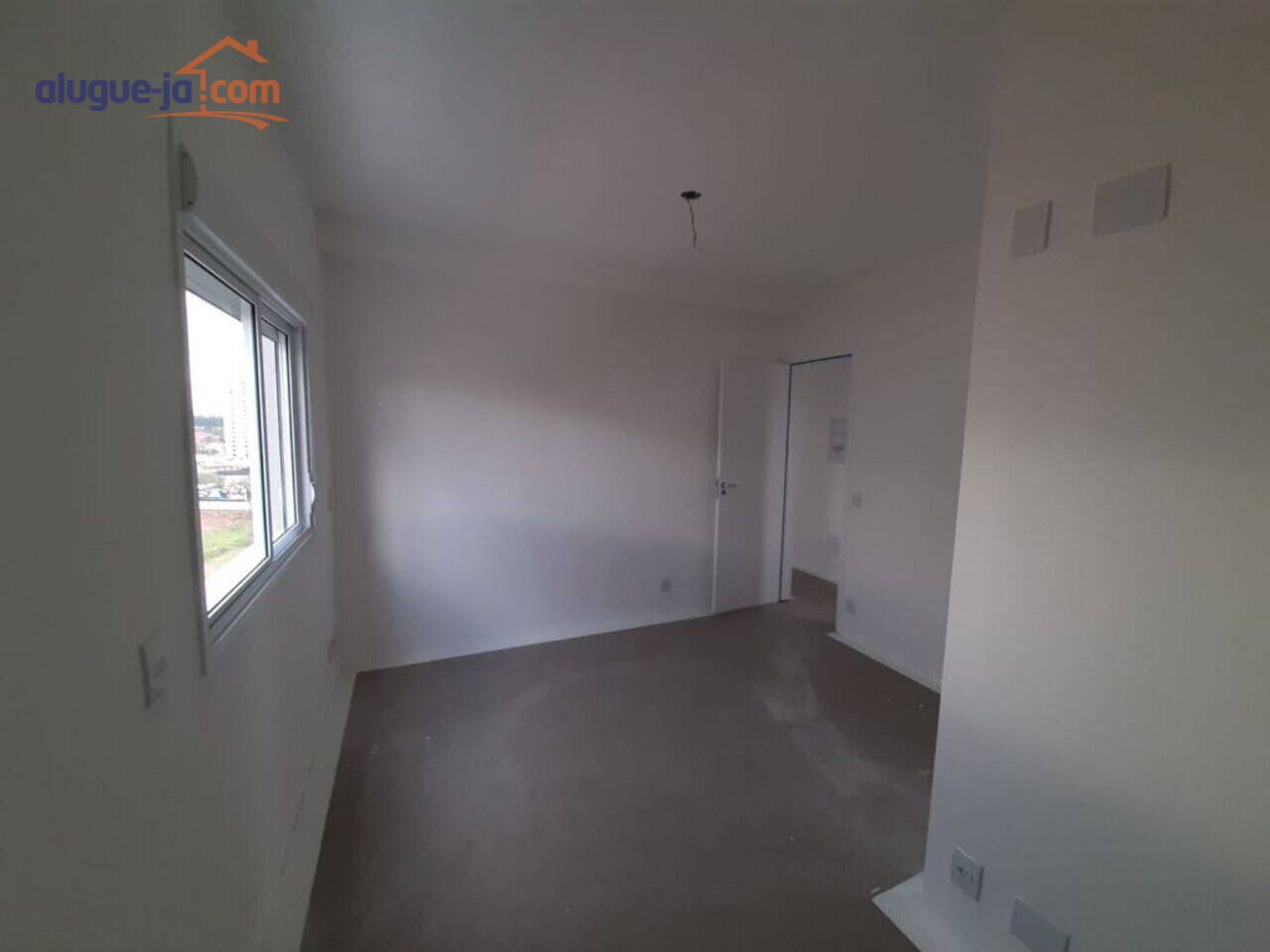 Apartamento Conjunto Residencial Trinta e Um de Março, São José dos Campos - SP