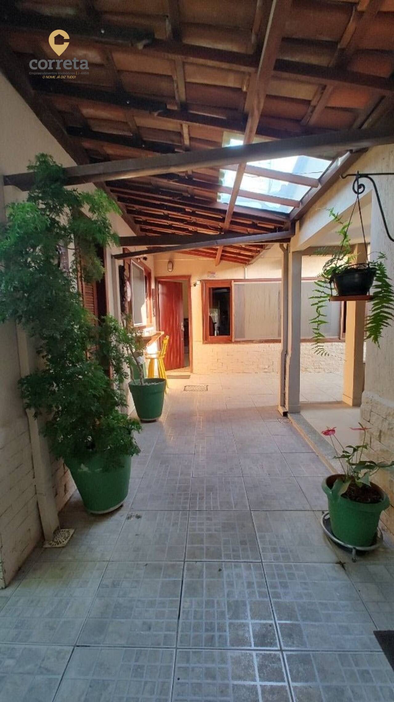 Casa Extensão do Bosque, Rio das Ostras - RJ